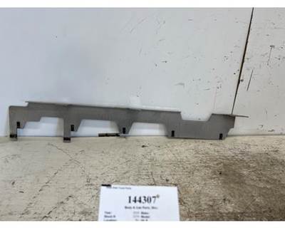 Paccar T11-1174R Right Closeout Bracket for 2020 Kenworth T680