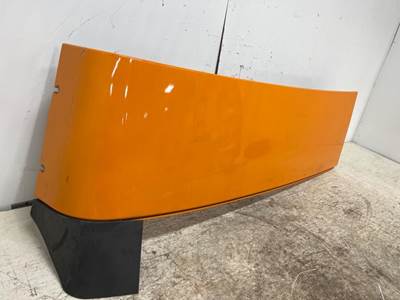 Paccar T33-1051R Right for a Kenworth T680