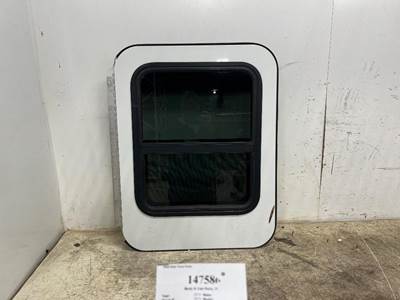 Paccar T680 Left for a Kenworth T680