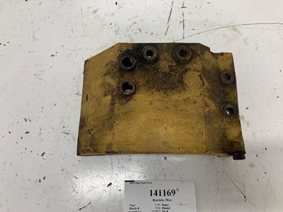 Caterpillar 211-7871 Bracket for a Freightliner M2 106