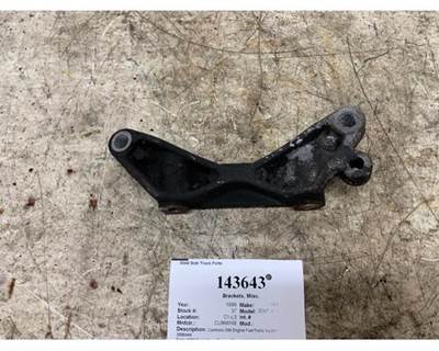 Cummins 3896444 Bracket for a Freightliner CENTURY CLASS 112
