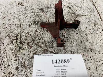 Cummins 4993632 Bracket for a International MV607