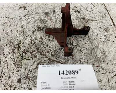 Cummins 4993632 Bracket for a International MV607