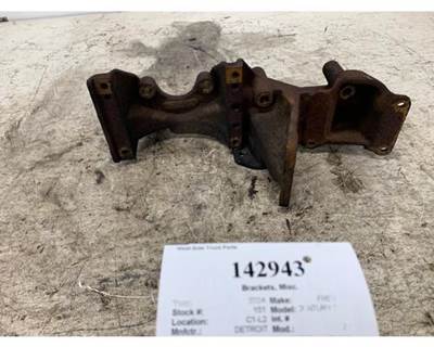 Detroit 23527807 Bracket for a Freightliner CENTURY CLASS 120