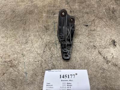 Detroit A4710988639 Bracket for a Freightliner CASCADIA 126