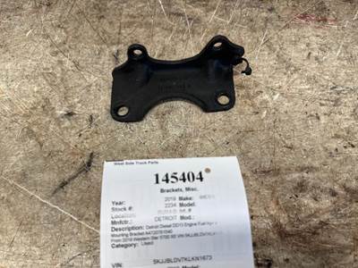 Detroit A4720761540 Bracket for a Western Star TR 5700 XE