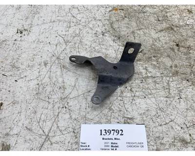 Detroit A4721421940 Bracket for a Freightliner CASCADIA 126