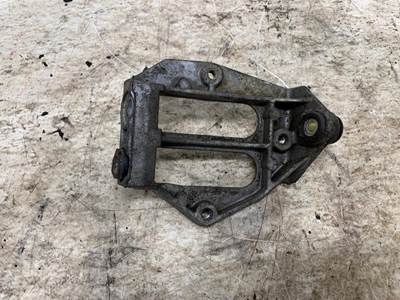 Detroit A4721500473 Bracket for a Freightliner CASCADIA