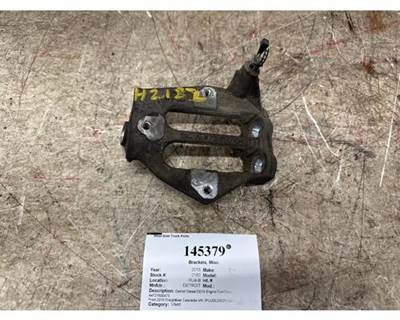 Detroit A4721500473 Bracket for a Freightliner CASCADIA 126