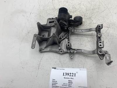 Detroit A4721550335 Bracket