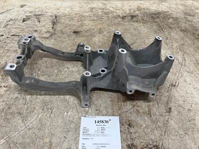 Detroit A4721551035 Bracket for a Western Star TR 4700SF