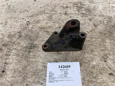 Detroit A4722030740 Bracket for a Freightliner CASCADIA
