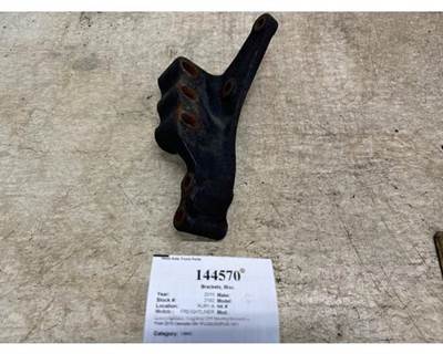 Freightliner 04-26259-000 Bracket for a Freightliner CASCADIA 126