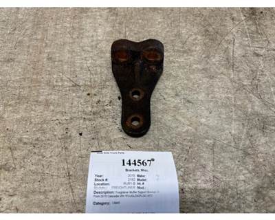 Freightliner 04-28261-000 Bracket for a Freightliner CASCADIA 126