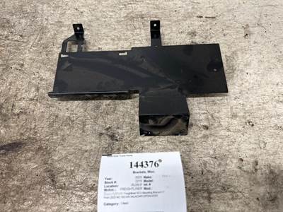 Freightliner 06-39845-001 Bracket for a Freightliner M2 106