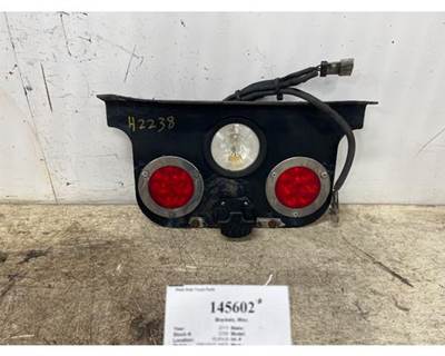 Freightliner 06-84022-000 Bracket for a Freightliner CASCADIA