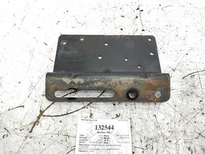 Freightliner 12-23763-000 Bracket for a Freightliner CASCADIA