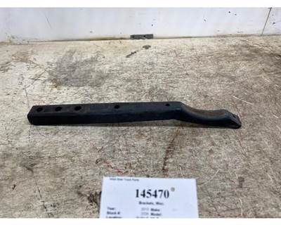 Freightliner 12-24250-000 Bracket for a Freightliner CASCADIA