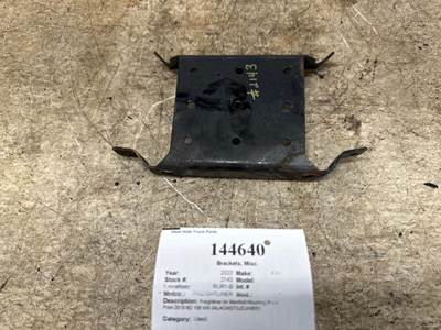 Freightliner 12-26997-000 Bracket for a Freightliner M2 106