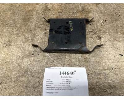 Freightliner 12-26997-000 Bracket for a Freightliner M2 106