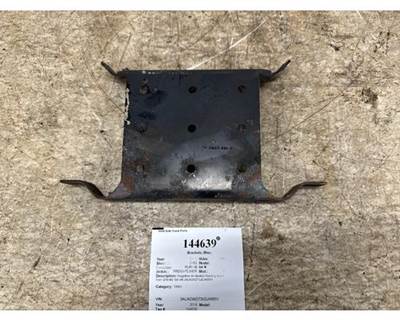 Freightliner 12-26997-000 Bracket for a Freightliner M2 106