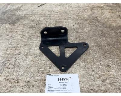 Freightliner 14-19249-000 Bracket for a Freightliner CASCADIA 126