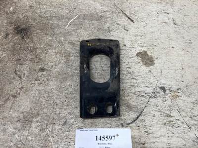 Freightliner 15-23711-004 Left Bracket for a Freightliner CASCADIA