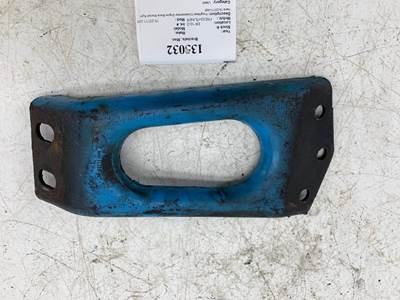 Freightliner 15-23711-005 Bracket