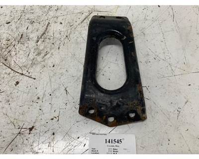 Freightliner 15-23711-005 Right Bracket for a Freightliner CASCADIA