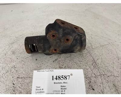 Freightliner 15-23812-001 Bracket