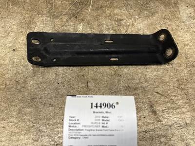 Freightliner 15-27733-001 Left Bracket for a Freightliner CASCADIA 126