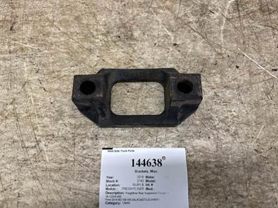 Freightliner 16-12324-000 Bracket for a Freightliner M2 106