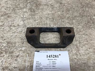 Freightliner 16-12324-000 Bracket for a Freightliner CASCADIA 126