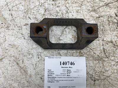 Freightliner 16-12324-000 Bracket for a Freightliner CASCADIA 125BBC