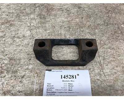 Freightliner 16-12324-000 Bracket for a Freightliner CASCADIA 126