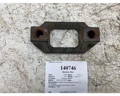 Freightliner 16-12324-000 Bracket for a Freightliner CASCADIA 125BBC