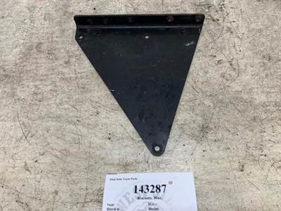 Freightliner A05-28770-000 Bracket