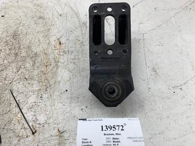 Freightliner A16-20722-000 Bracket for a Freightliner CASCADIA