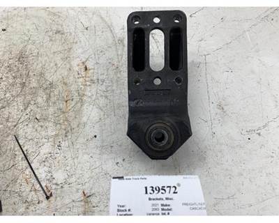 Freightliner A16-20722-000 Bracket for a Freightliner CASCADIA