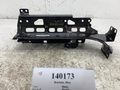 Freightliner A18-71484-000 Bracket