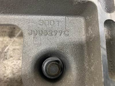 International 3005299C3 Bracket