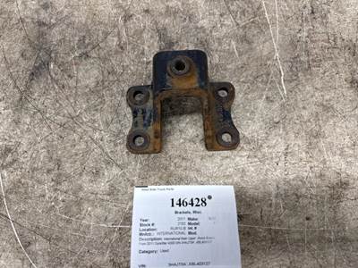 International 3549101C2 Bracket for a International DuraStar 4300