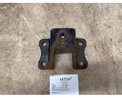 International 3549101C2 Bracket for a International MV607