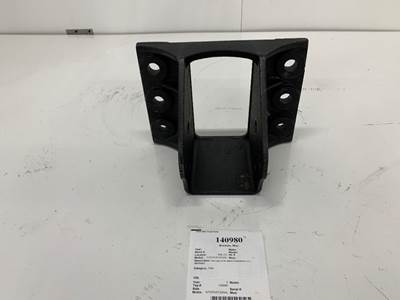 International 3604549C2 Bracket