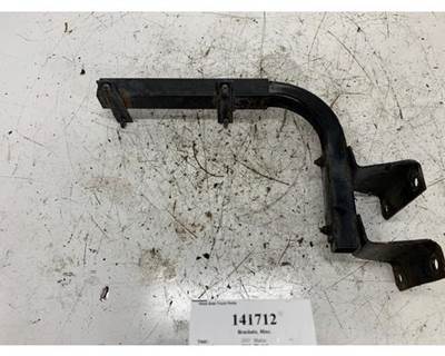 Kenworth A85-1157 Right Bracket for a Kenworth T2000