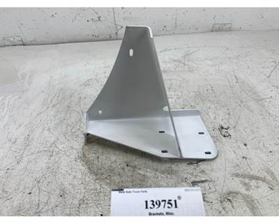 Kenworth K050-515 Bracket for a Kenworth T300