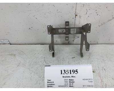 Kenworth S11-1038-X2 Bracket for a Kenworth T2000