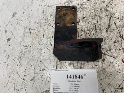 Mack 19QL362 Bracket for a Mack RD688S