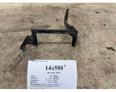 Mack 20800219 Bracket for a Mack CH613