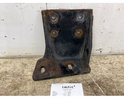 Mack 20819872 Left Bracket for a Mack CXU613
